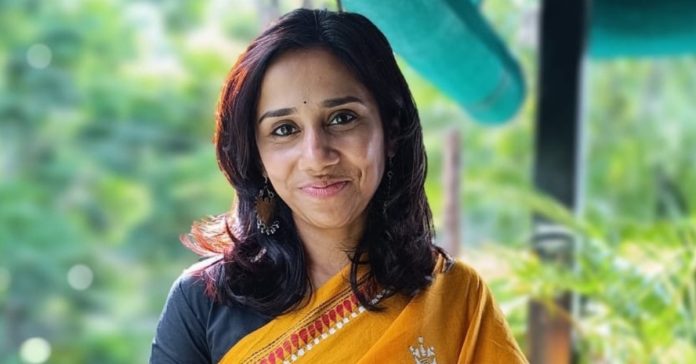 Blue-and-Yellow-Modern-Business-Workshop-Facebook-Ad-2025-05-28T091247.966_11zon-1748403787