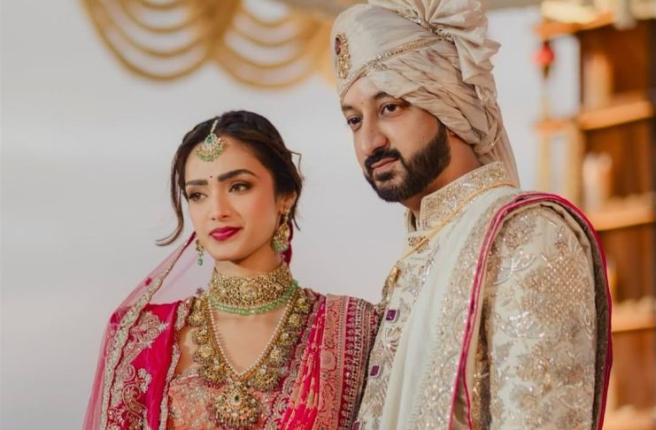 शेअर केले शाही लग्नाचे फोटो; अजित पवार यांच्या सुनेने