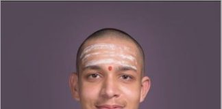 ‘दण्डक्रम पारायण’ म्हणजे नेमकं काय ? देवव्रत महेश रेखे यांची कामगिरी !