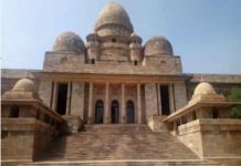 1956 नंतर मिळालेल्या वारसा जमिनीवर मुलांचा जन्मसिद्ध हक्क नाही! मुलांसाठी हा ‘धक्का’ का मानला जातोय?