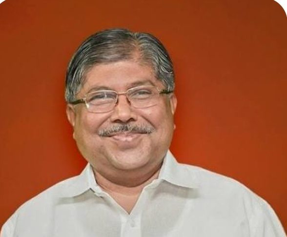 मंत्री चंद्रकांतदादा पाटील यांच्या वाढदिवसानिमित्त समाजोपयोगी उपक्रमांचे आयोजन