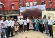 कोल्हापूर महापालिकेला CSR मधून १२ लाखांचे साहित्य; बँक ऑफ बडोदा व ‘बरंच काही फौंडेशन’चा पुढाकार